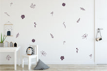 Load image into Gallery viewer, Virágos falmatrica